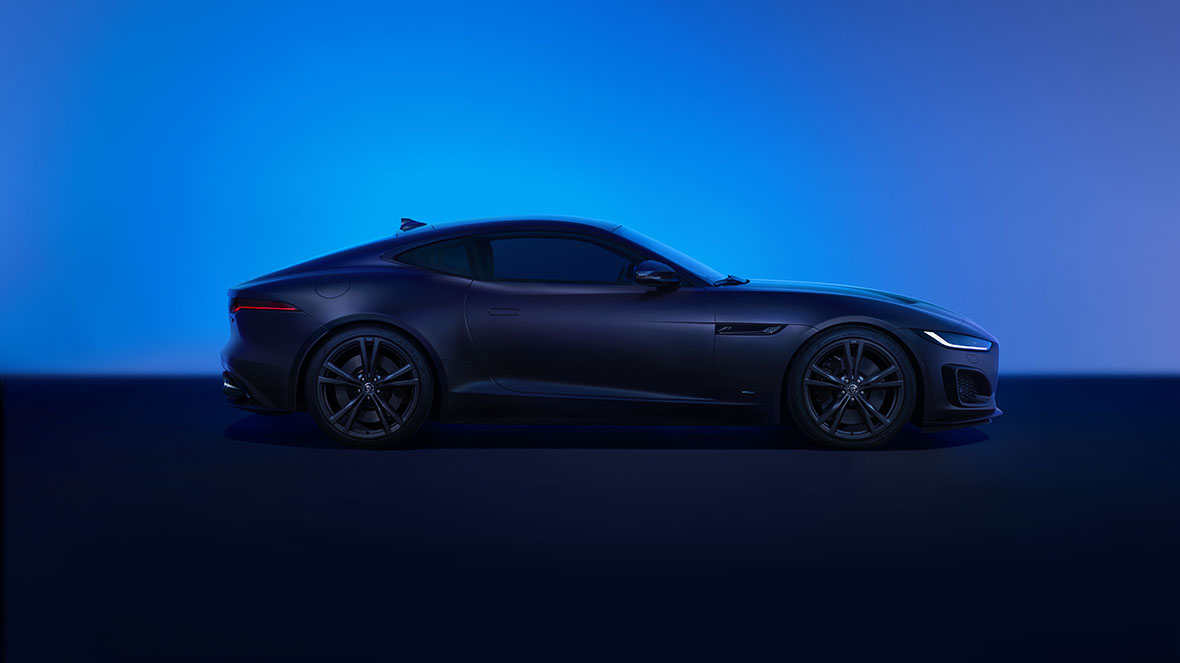 Jaguar F Type 75