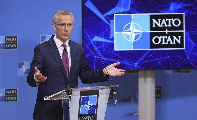 НАТО: Много далеч сме от обстоятелствата, при които да използваме ядрено оръжие