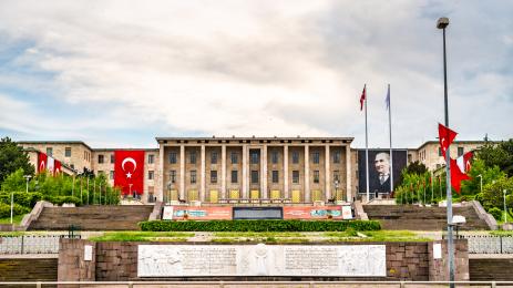 парламент Турция