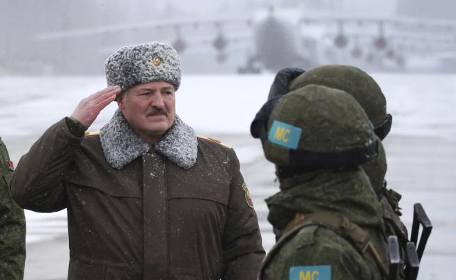 Лукашенко към Запада: Не вкарвайте в ъгъла ядрена Русия