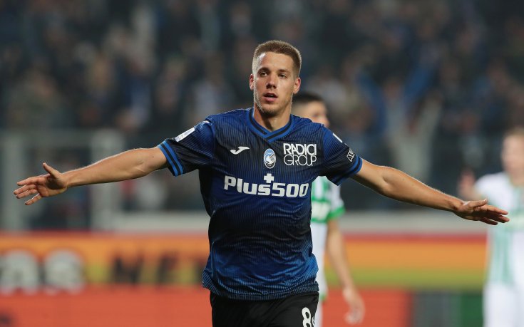 Аталанта излезе начело в Серия след обрат над Сасуоло