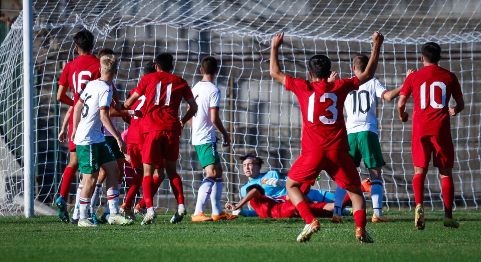 България U17 Турция U171