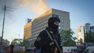Най малко две експлозии бяха регистрирани днес в Киев а над