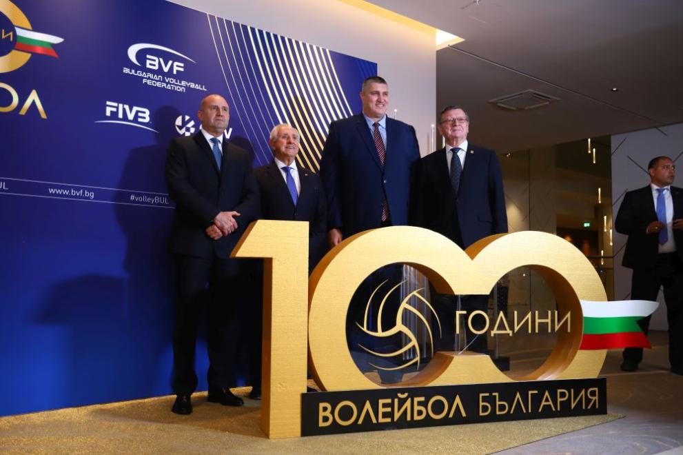  100 години волейбол 