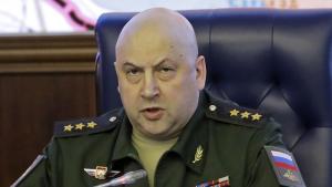 Новият командващ руските сили в Украйна Сергей Суровикин призна днес