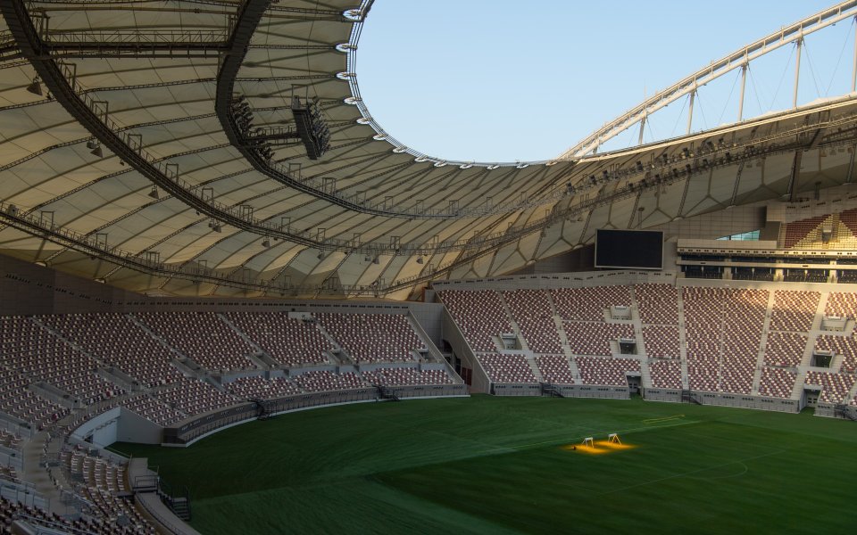 Стадион Халифа Интернешънъл е един от осемте, които ще бъдат