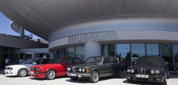 <p>BMW 3-Series (E30)</p>