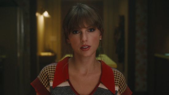 Taylor Swift представи още три ремикса на "Anti-Hero"