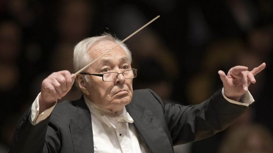 Почина известният чешки диригент Либор Пешек