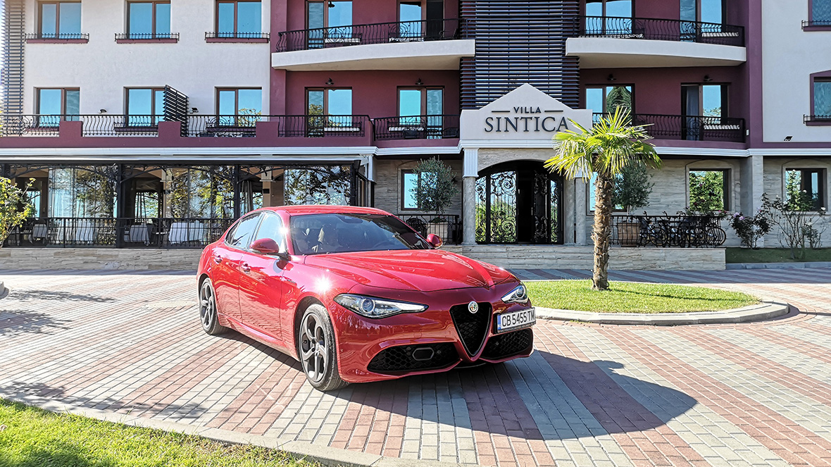 Alfa Romeo Giulia: Bellissima (тест драйв)