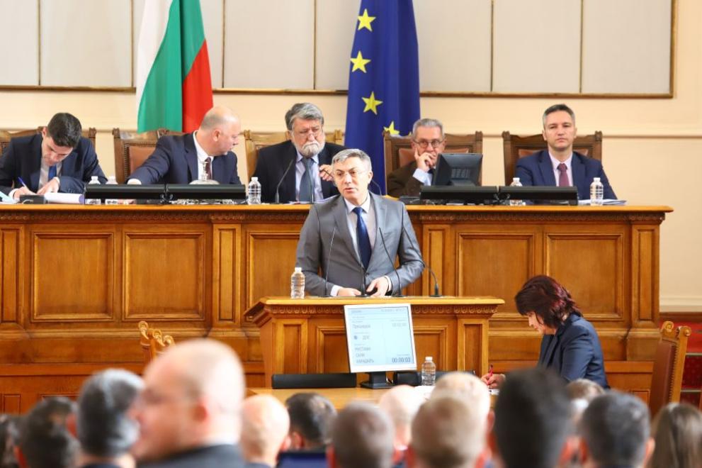  Мустафа Карадайъ 