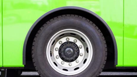 гуми автобус