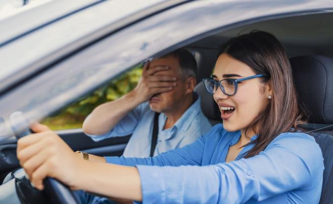 Амаксофобия: Страхът от шофиране и как да го преодолеем