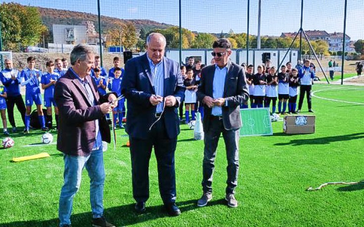 БФС спечели програма на ФИФА, Михайлов откри комплекс за 700 хил. лева