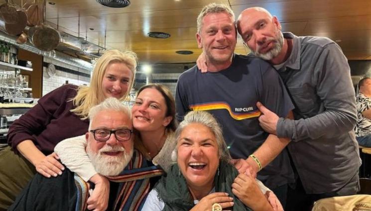 Марта Вачкова - КУПОН БЕЗ КРАЙ: Владо Пенев с парти за ЧРД и в София