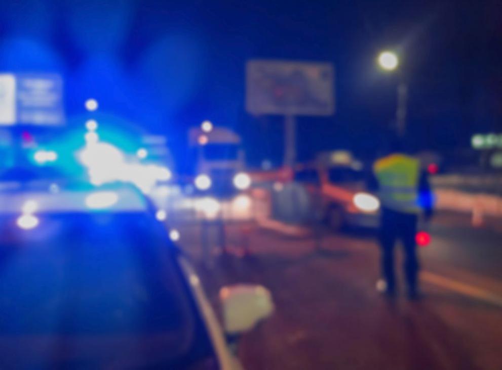 Млад шофьор катастрофира на главна улица в Горна Оряховица, съобщи