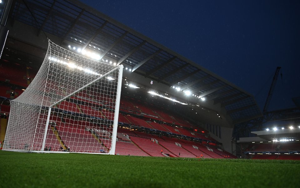 Отборът на Ливърпул приема Наполи в последен мач за двата