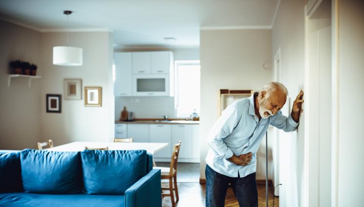 стомах - ЗЛАТНО ВРЕМЕ: Печена ябълка и банан щадят стомаха
