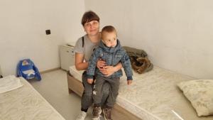 Започна настаняването на украинските бежанци в държавните почивни бази по