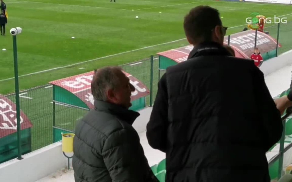 Димитър Бербатов и оперативният директор на ЦСКА 1948 Стойчо Младенов