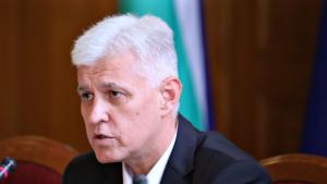 Министърът на отбраната Димитър Стоянов ще участва в заседание на