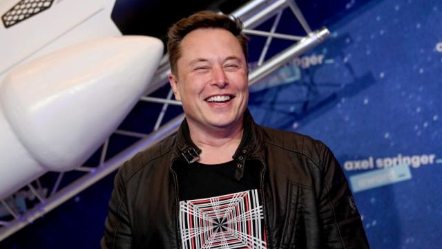 SpaceX планира инвестиции за 15 млрд. долара във Виетнам