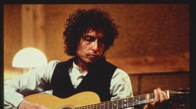 Bob Dylan продаде целия си музикален каталог