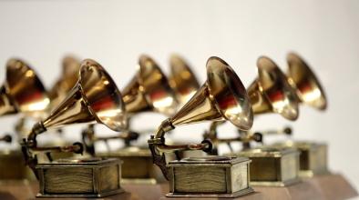 Taylor Swift и Billie Eilish ще пеят на наградите “Грами”