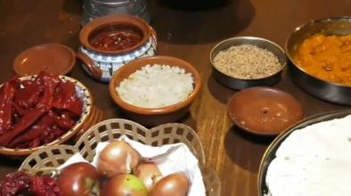 Семейството се събира на Бъдни вечер в очакване на Рождество