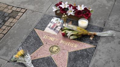 Светът на киното отдава почит на Сидни Поатие