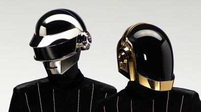 Daft Punk празнуват 25 години на “Homework”