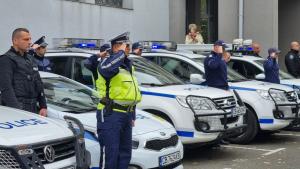 Столични полицаи излизат в обедната почивка в знак на подкрепа
