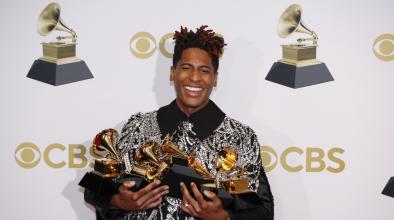Jon Batiste напуска шоуто на Stephen Colbert