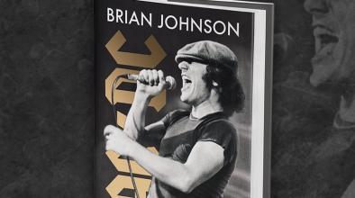 Brian Johnson разказва “скандални истории” от живота си в книга
