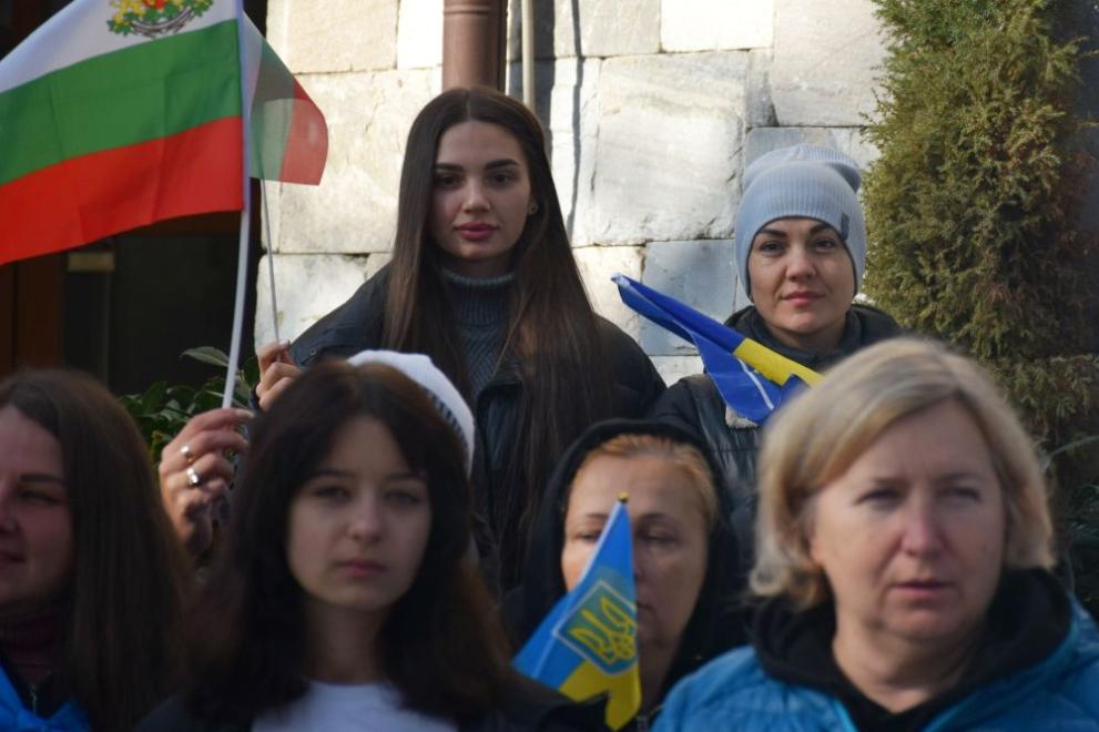 Десетки украински бежанци, настанени в хотели на територията на община