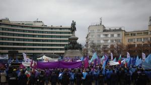 Национален протест на синдикати блокираха центъра на София