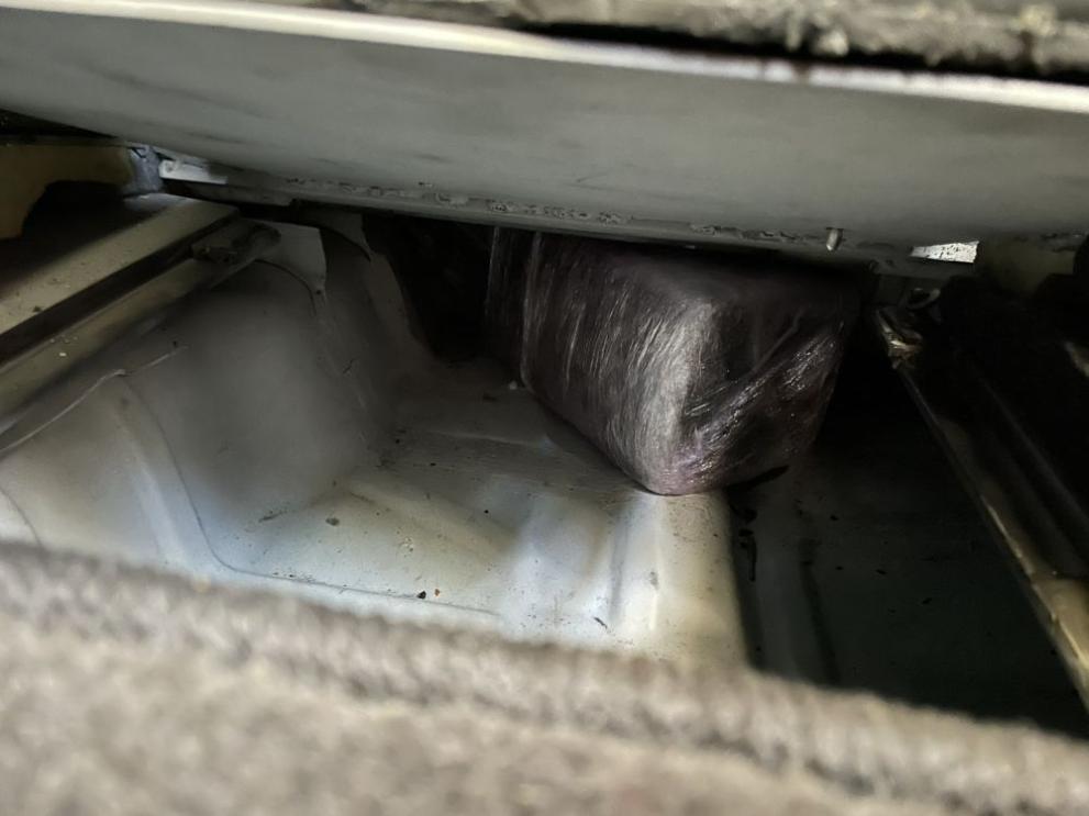 Митнически служители задържаха 3,5 кг кокаин при проверка на кола