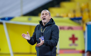 Треньорът на Славия Златомир Загорчич смята че чистият въздух