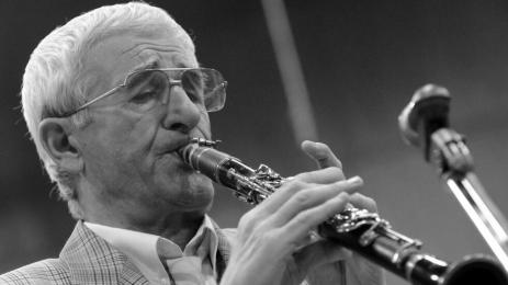 Емануил Манолов