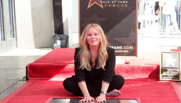 Кристина Апългейт - УВЕКОВЕЧЕНА: Кристина Апългейт със звезда на Холивудската алея на славата (СНИКМИ)