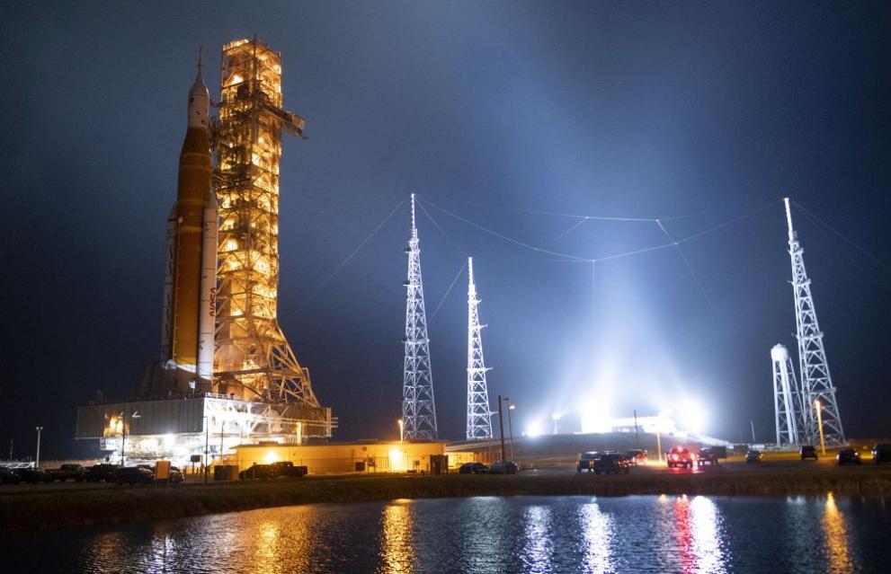 НАСА изстреля новата ракета, която е най-мощната в света, на