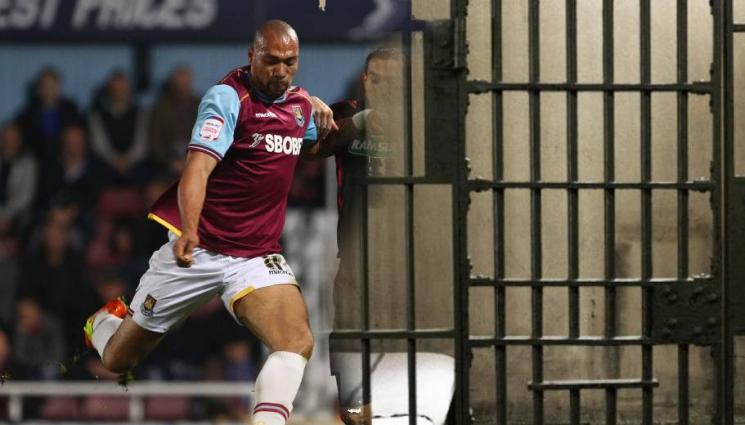 Джон Карю - Бивш футболист ще лежи 14 месеца зад решетките за укриване на данъци