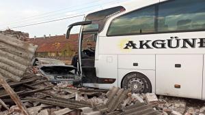 Автобус и кола катастрофираха в Симеоновград съобщи Инцидентът е станал