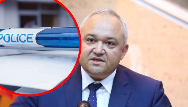 Демерджиев патрулка - ДЕМЕРДЖИЕВ ПРОПЛАКА: Прокуратурата превърнала МВР в охранителна фирма