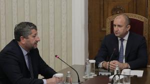 Румен Радев и ДБ