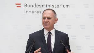 Министърът на вътрешните работи на Австрия Герхард Карнер повтори позицията