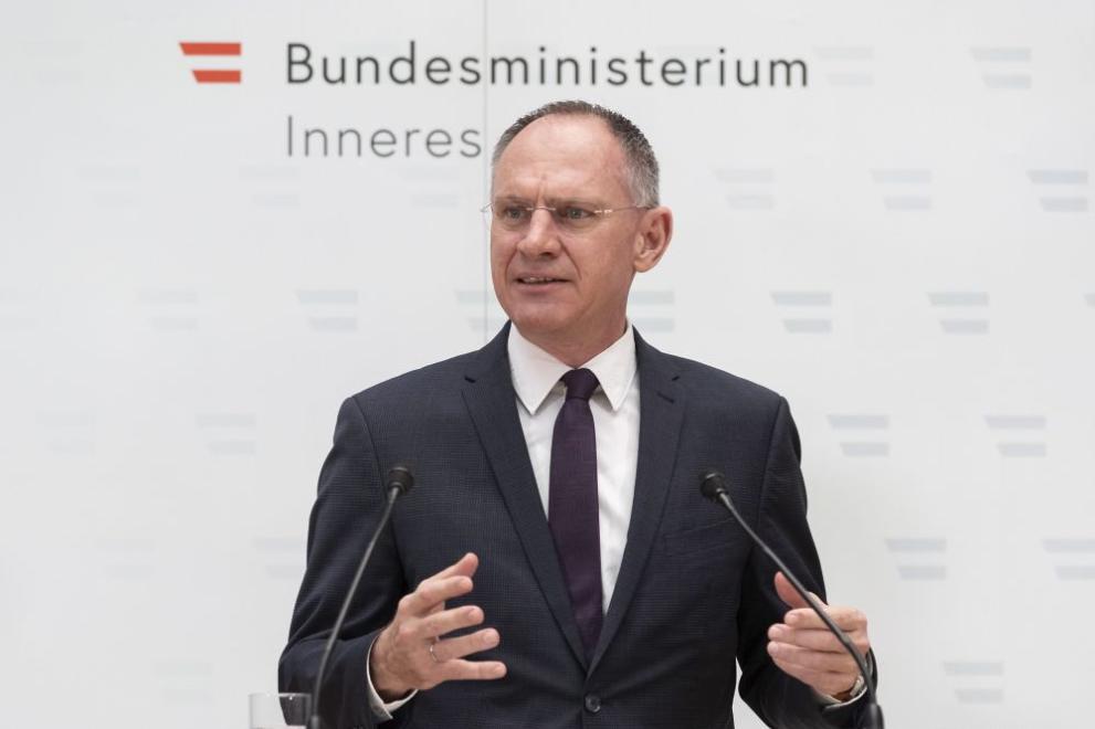 Австрийският министър на вътрешните работи Герхард Карнер заяви за пореден