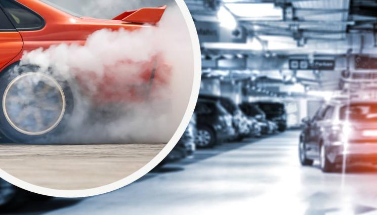 дрифт паркинт - БЪРЗИ И ЯРОСТНИ в Бургас: Дрогиран Шумахер нахлу в автокъща с бесен дрифт