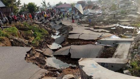 Индонезия земетресение