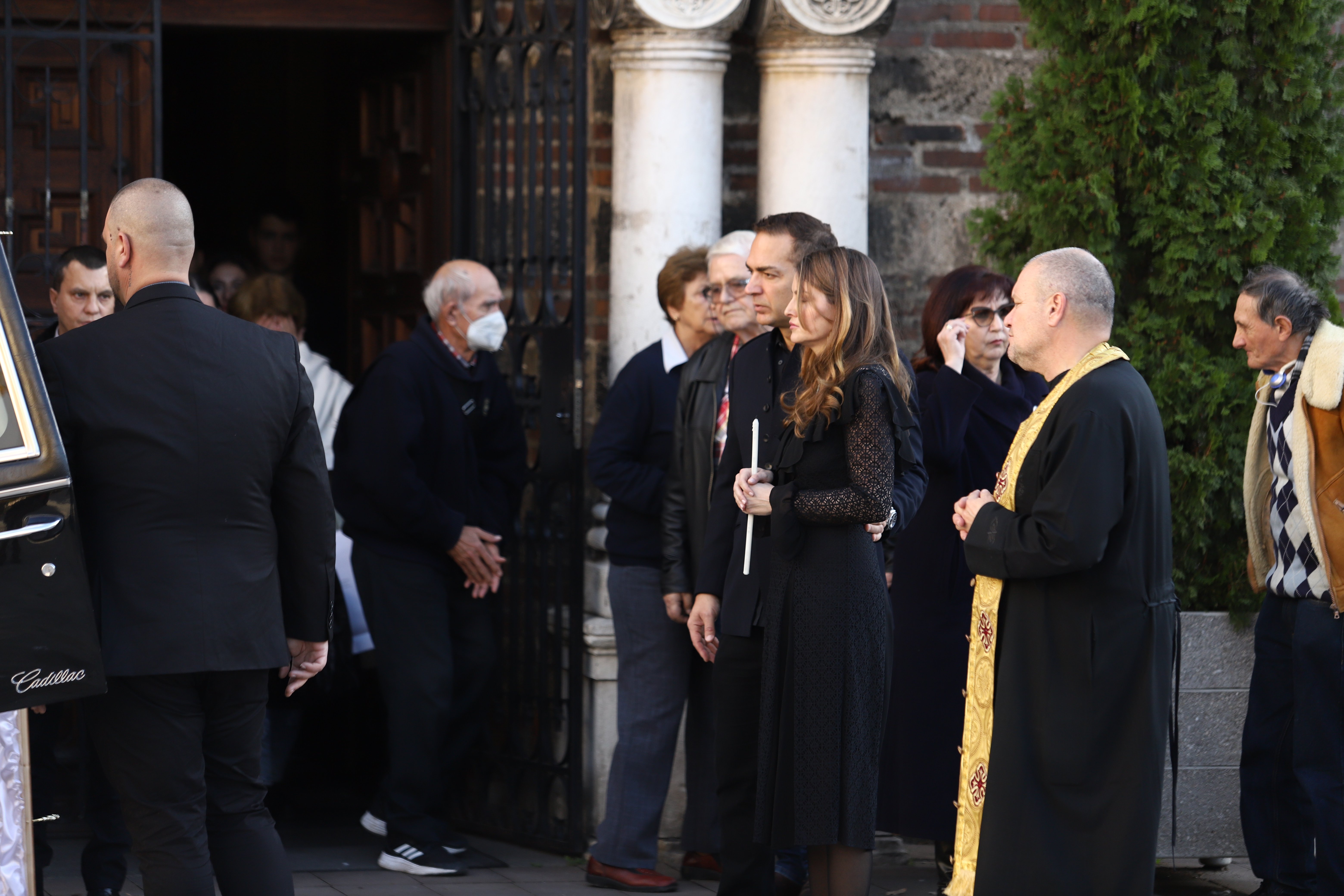 поклонение Анахид Тачева